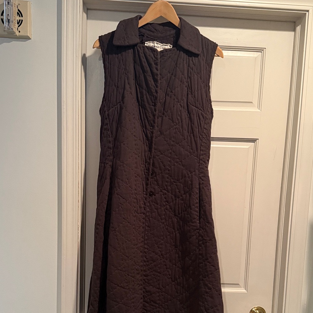 Elegant Quilted Sleeveless Coat